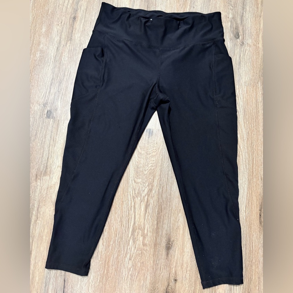 XXL Xersion leggings with pockets.